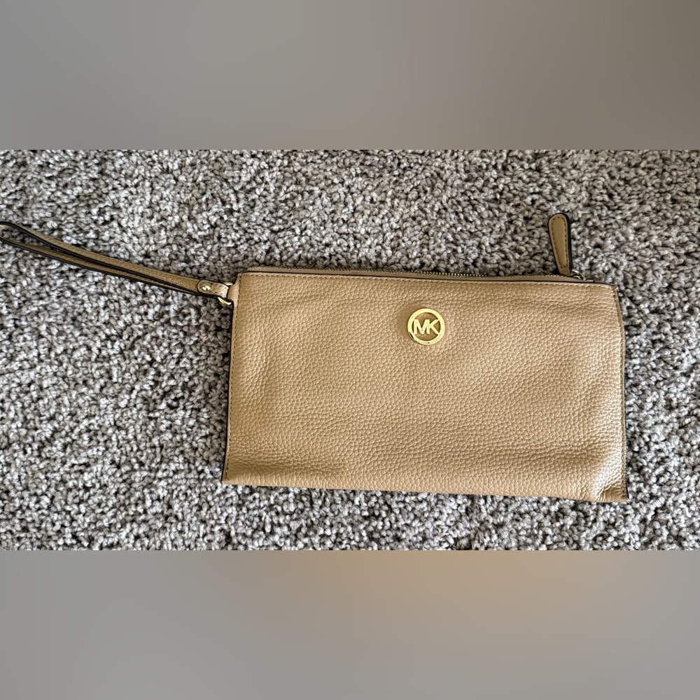 Michael Kors Gold Logo Tan Wristlet